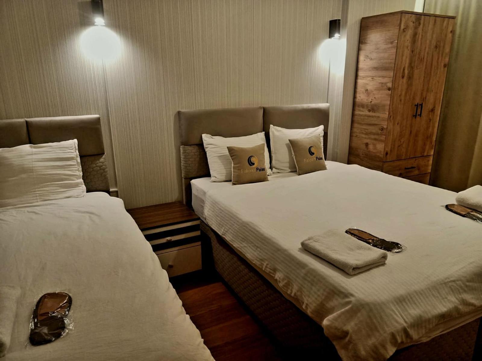 Falcon Palas Otel Isztambul Kültér fotó